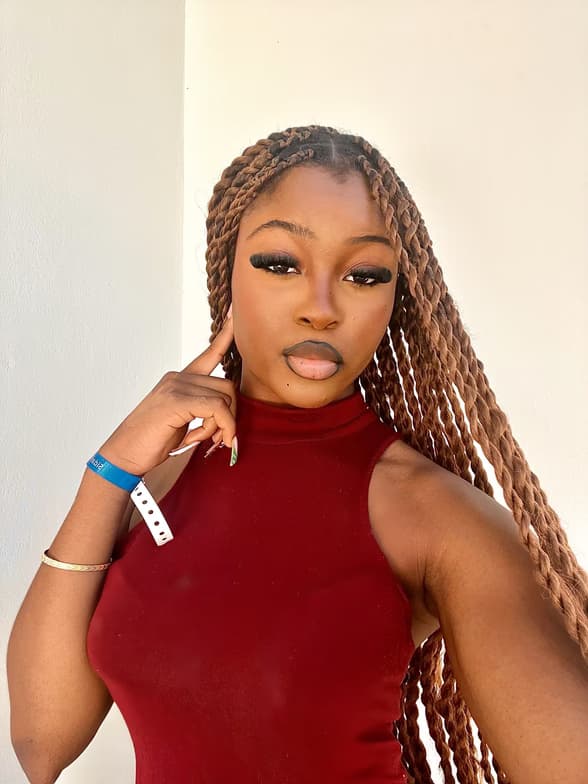 Profile photo of Ebonee, Singing tutor at Wiingy 