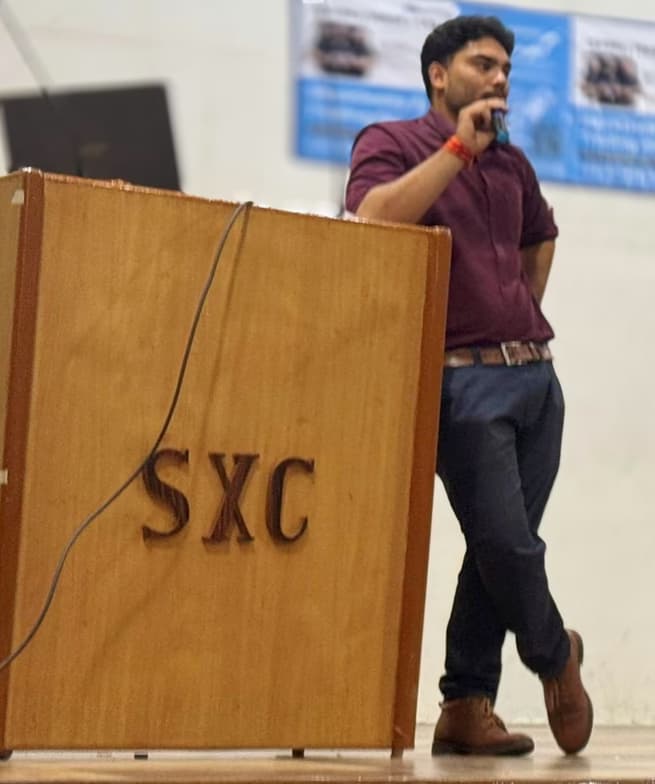 Casual photos of Saurav , Wiingy tutor 