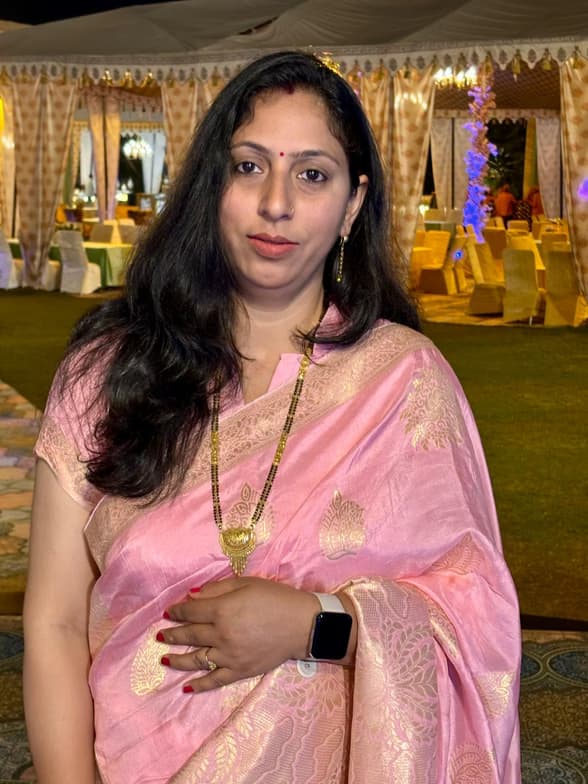 Profile photo of Pooja, Chemistry tutor at Wiingy 