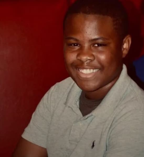 Profile photo of John , Guitar tutor at Wiingy 