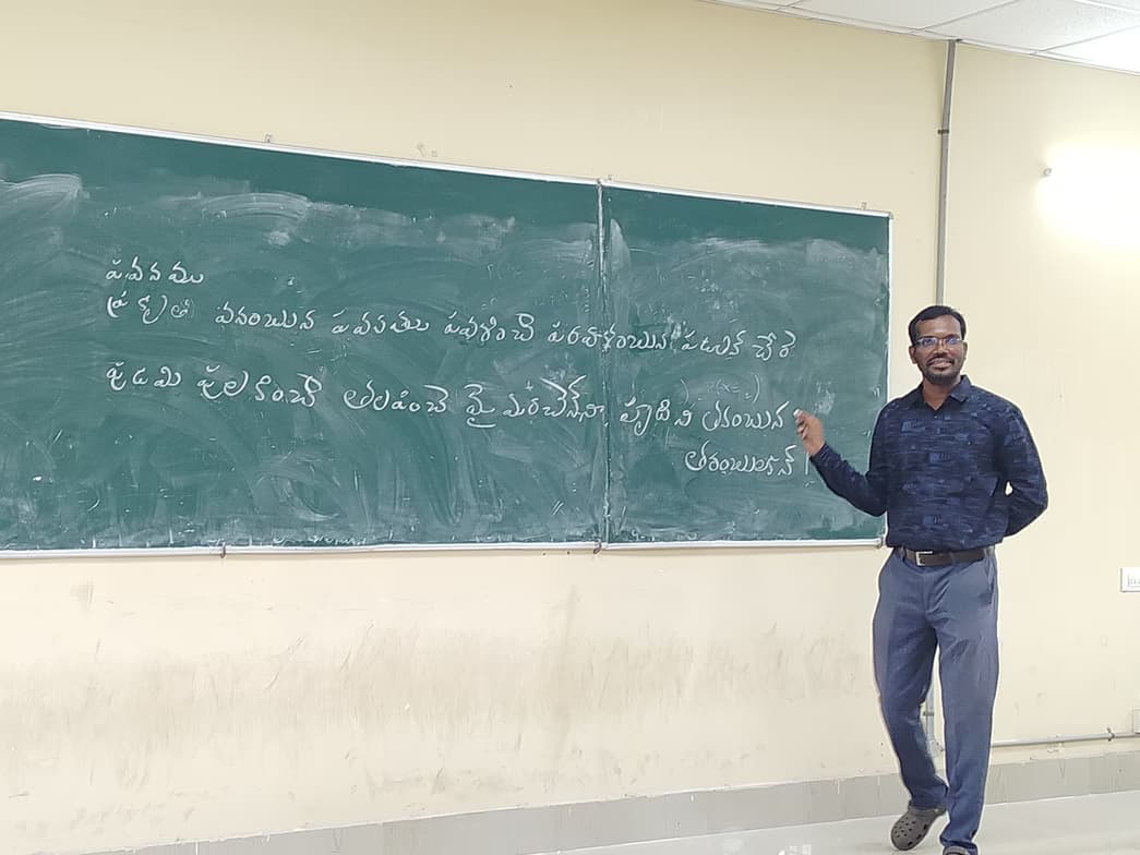 Chinta Sudheer  conducting a lesson 