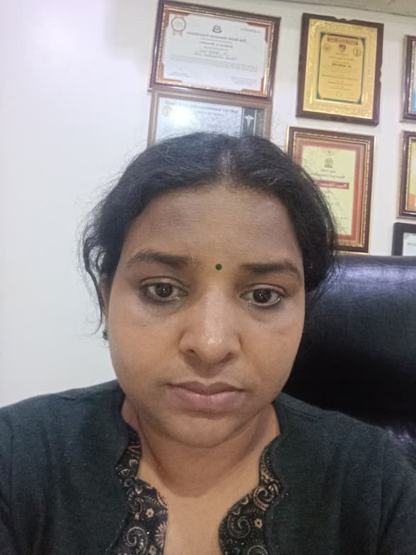 Profile photo of Parul, Biology tutor at Wiingy 