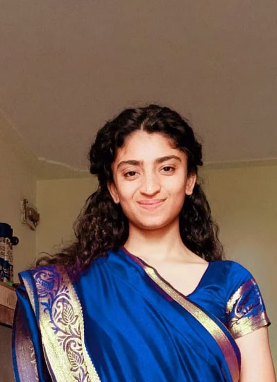 Profile photo of Tanu, Yoga tutor at Wiingy 