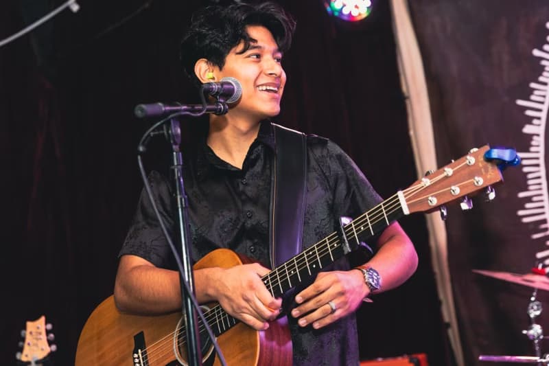 Profile photo of Iver, Guitar tutor at Wiingy 