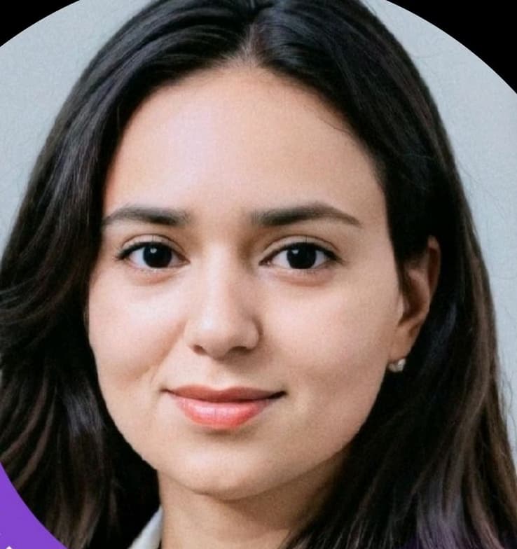 Profile photo of Emna , French tutor at Wiingy 