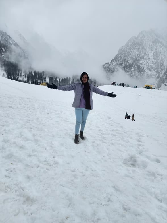 Travel snapshot of Bhawna during a trip 