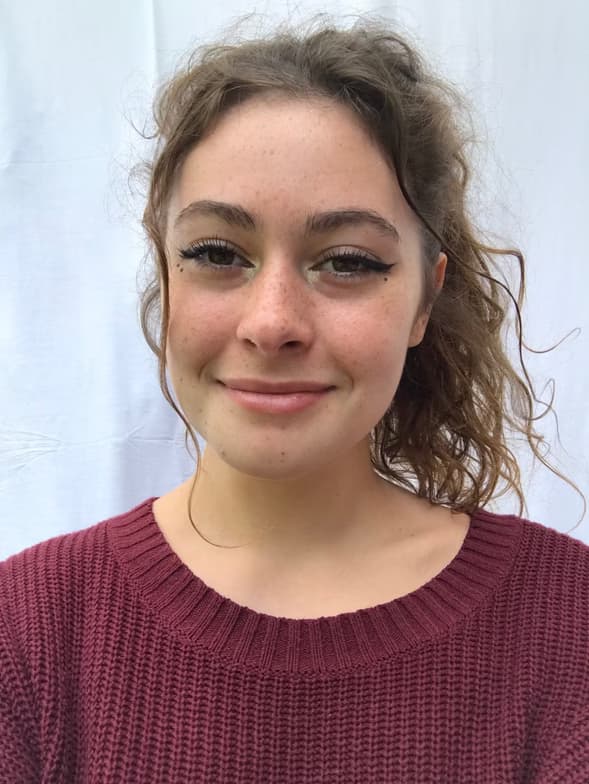 Profile photo of Nina, Singing tutor at Wiingy 