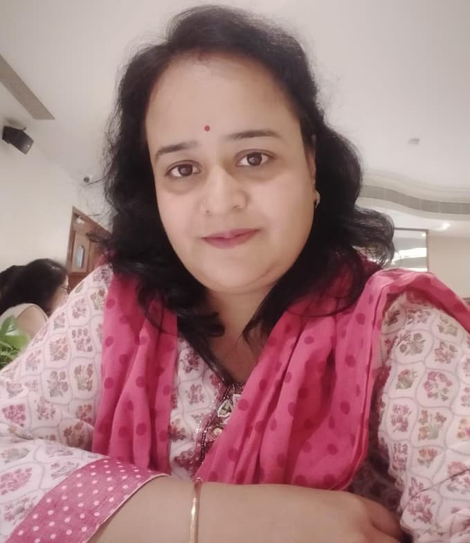 Profile photo of Vaishali, Engineering tutor at Wiingy 