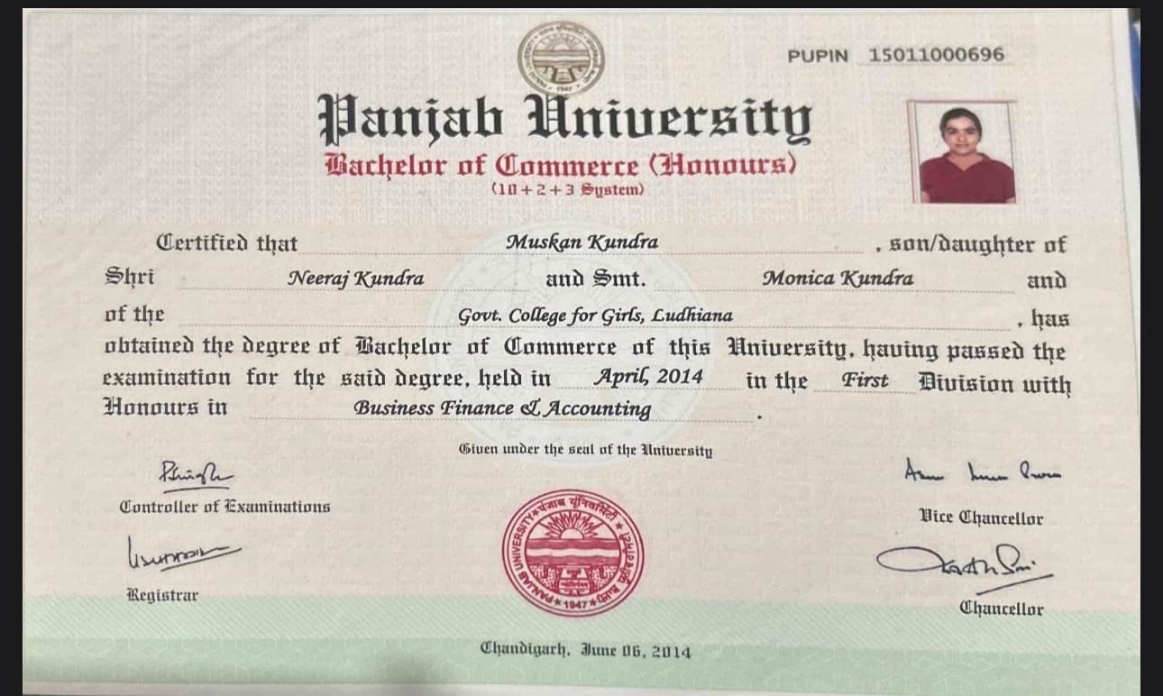 Verified degree or teaching certification of Muskan  