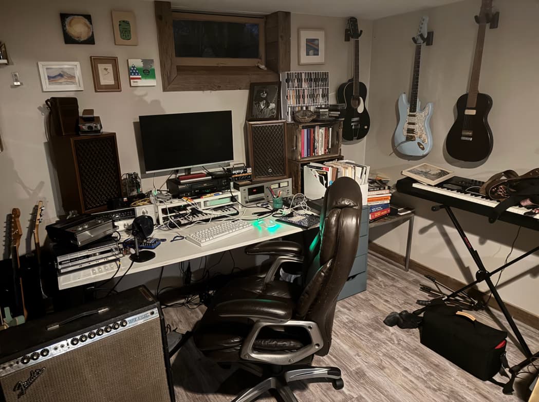 Teaching setup of Jacob for private tutoring 