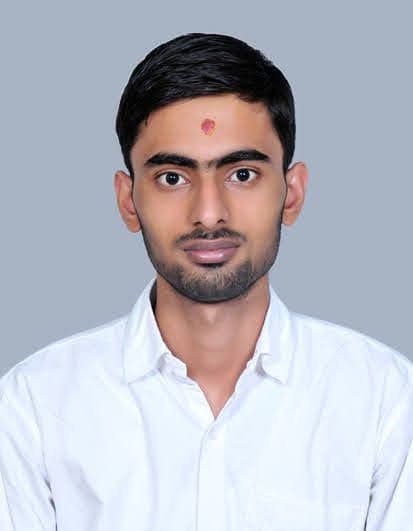 Profile photo of Eshu, Mathematics tutor at Wiingy 