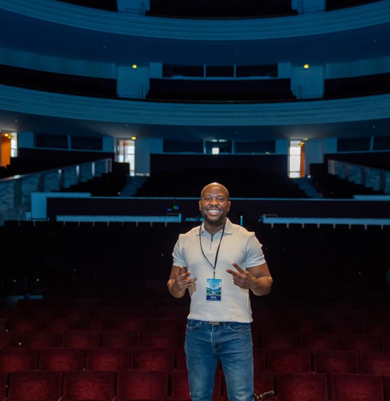 Travel snapshot of Tshilidzi during a trip 