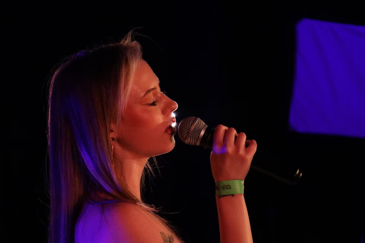 Digital pen-tab teaching notes by Nicole  