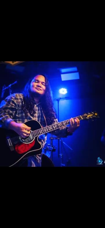 Profile photo of Xernan, Guitar tutor at Wiingy 