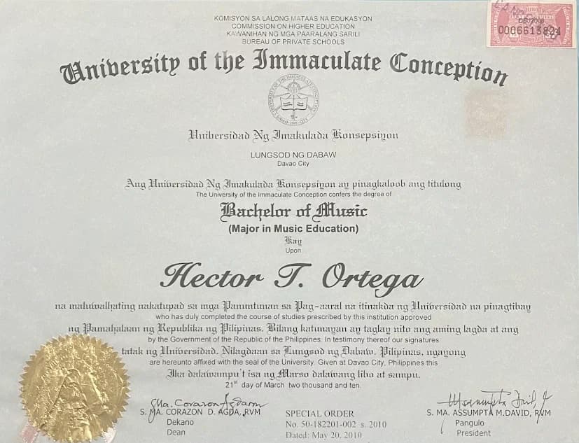 Verified degree or teaching certification of Hector 