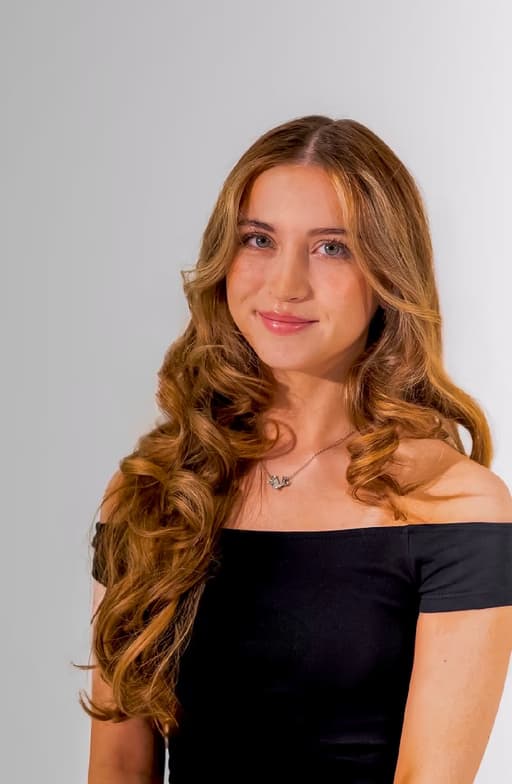 Profile photo of Rachel, Singing tutor at Wiingy 