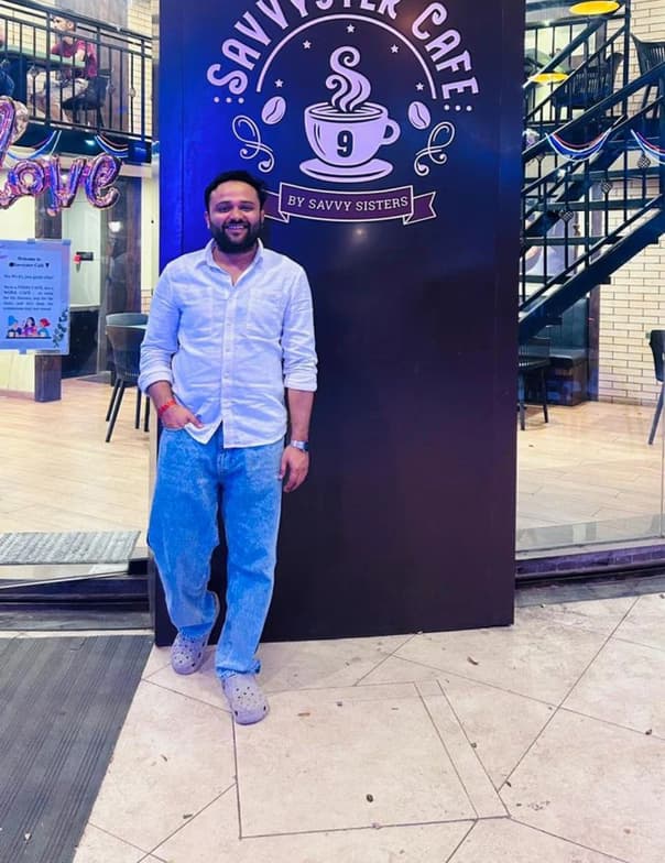 Profile photo of Niteen, Physics tutor at Wiingy 