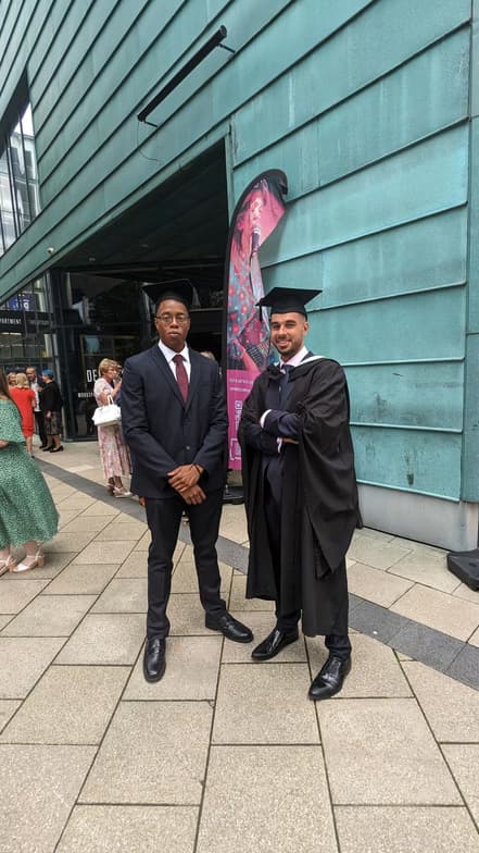 Graduation ceremony photo of Pedraum 