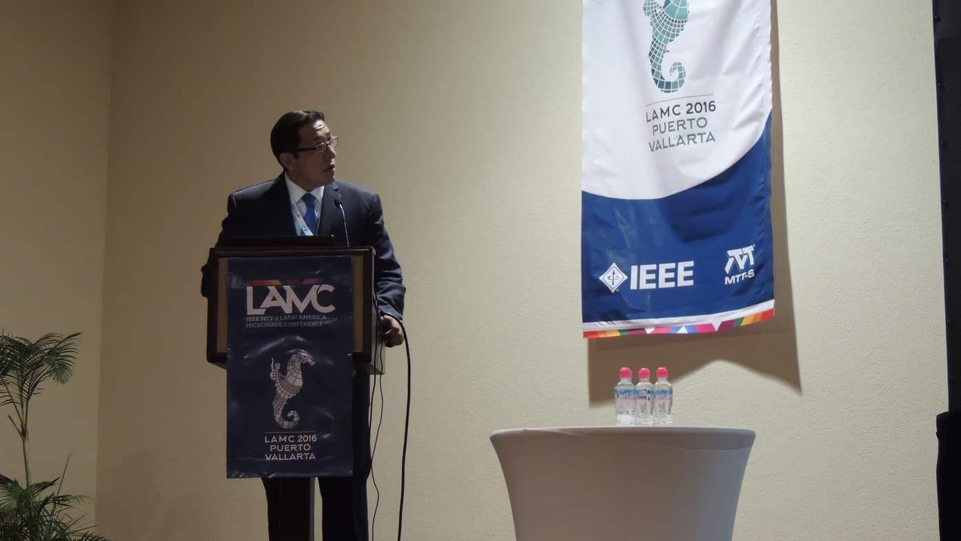 Graduation ceremony photo of Jorge Luis 