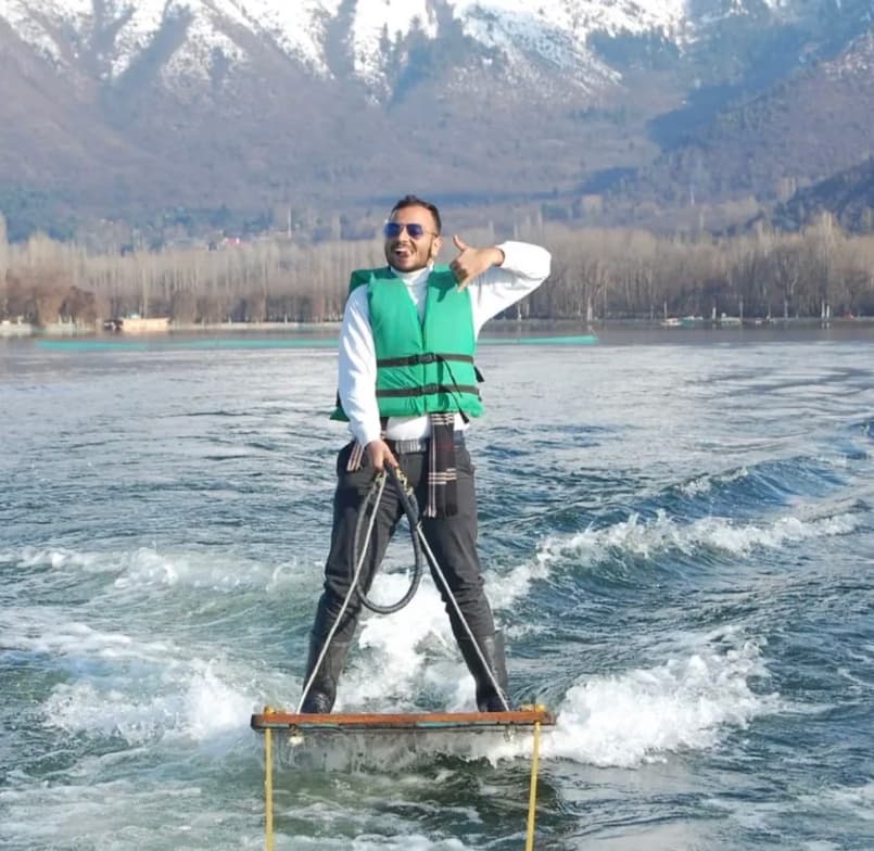 Travel snapshot of Raghav during a trip 