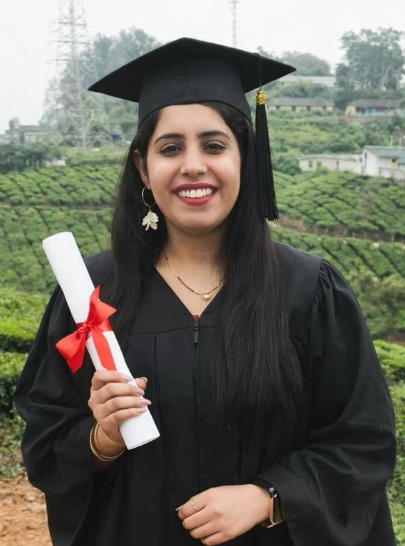 Graduation ceremony photo of Akshita 