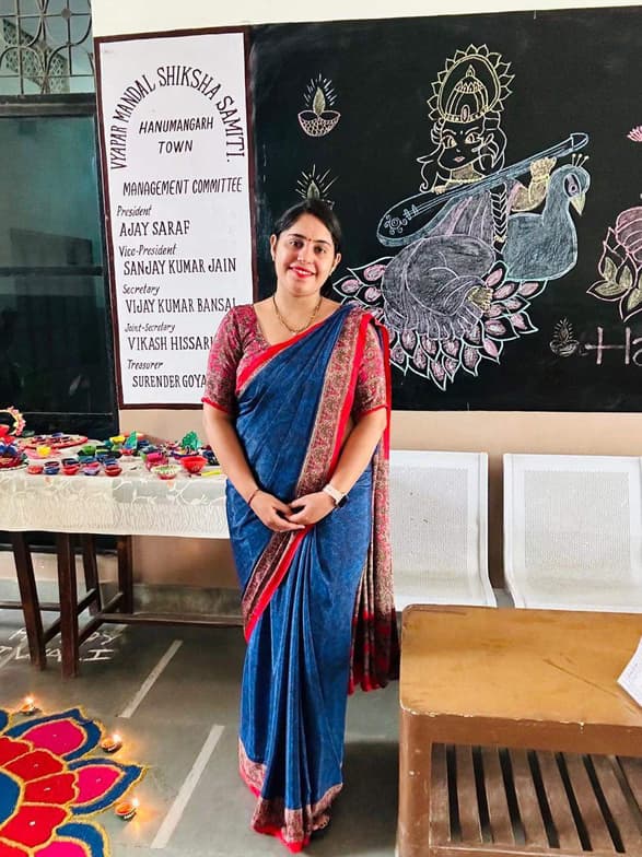 Casual photos of Akshita, Wiingy tutor 