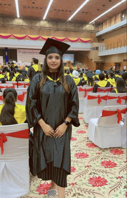 Graduation ceremony photo of Kenon 