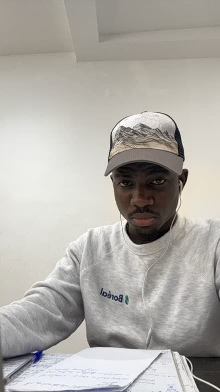 Profile photo of Christ, French tutor at Wiingy 