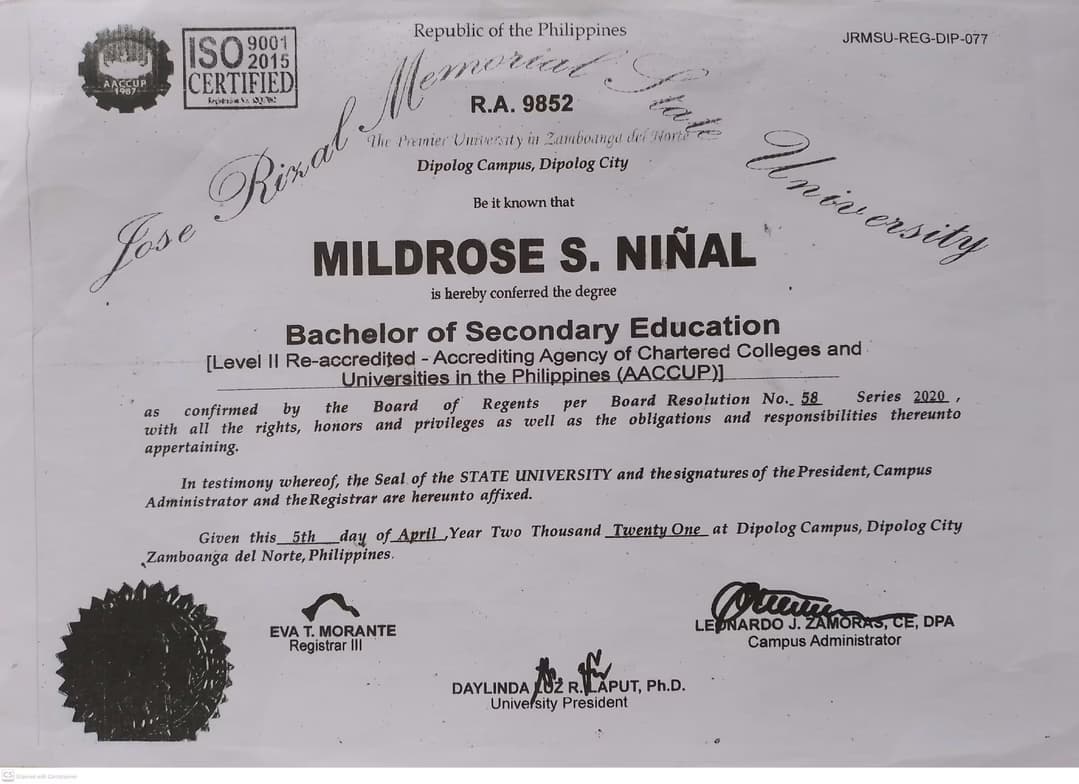 Verified degree or teaching certification of Mildrose 