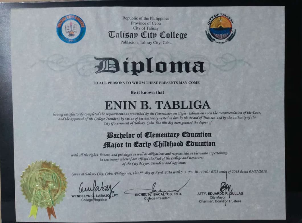 Verified degree or teaching certification of Enin 