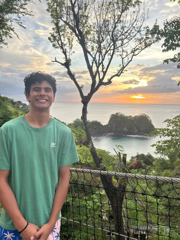 Profile photo of Xavier, Piano tutor at Wiingy 