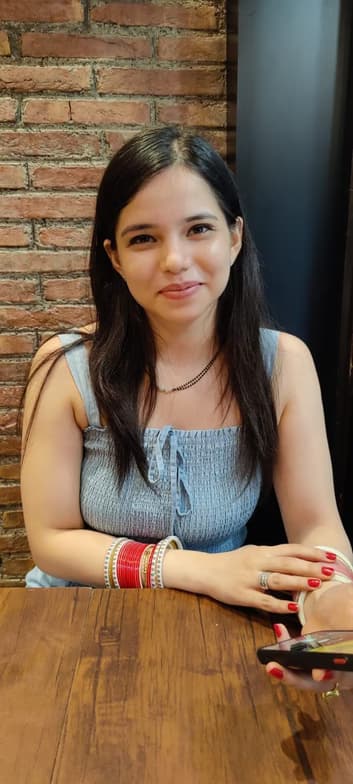 Profile photo of Esha , Computer Science tutor at Wiingy 