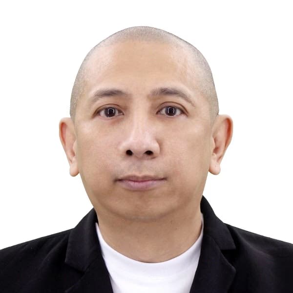 Profile photo of Rey, Piano tutor at Wiingy 
