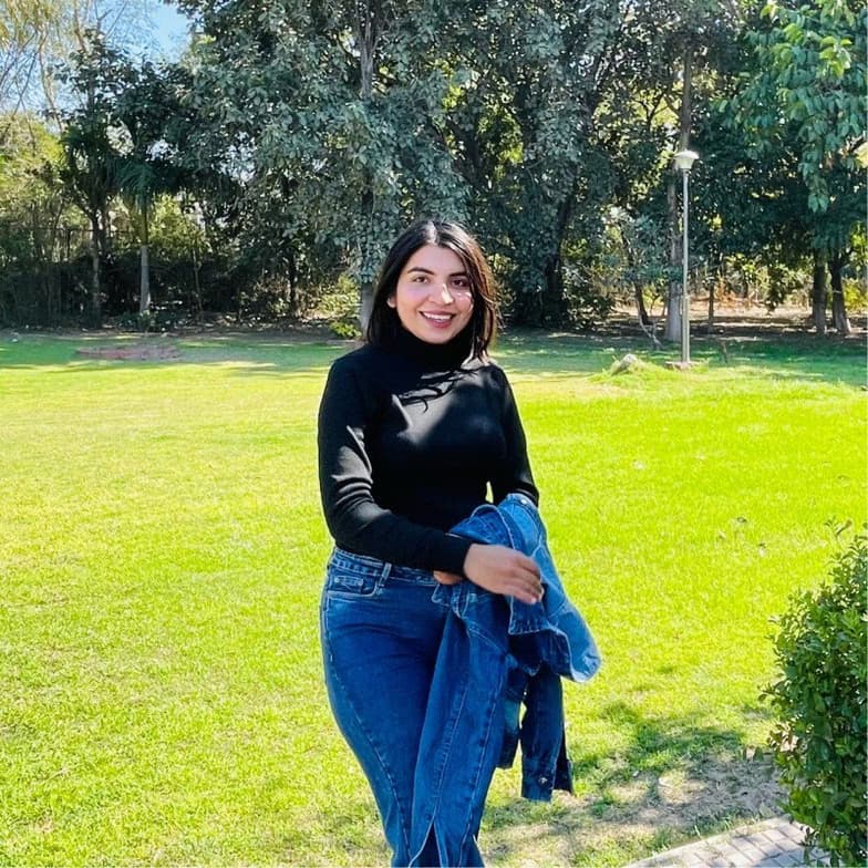 Profile photo of Kajal, Economics tutor at Wiingy 