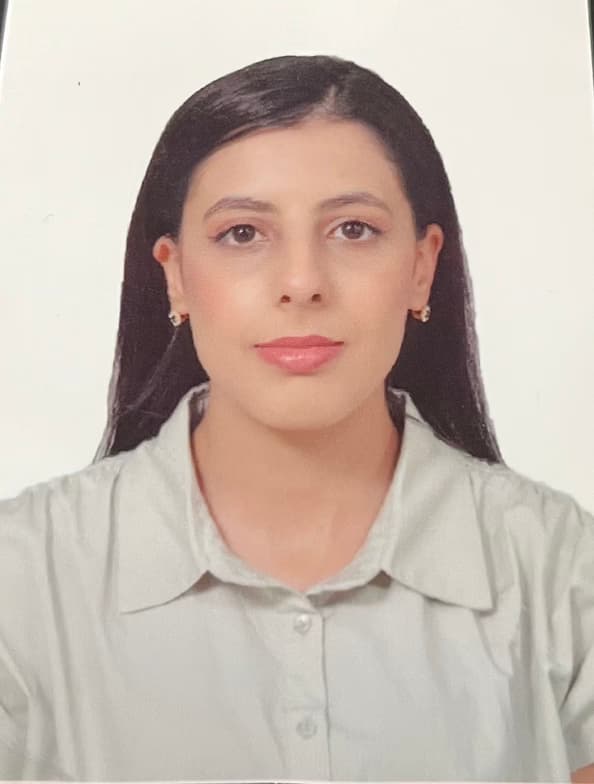 Profile photo of amani, French tutor at Wiingy 