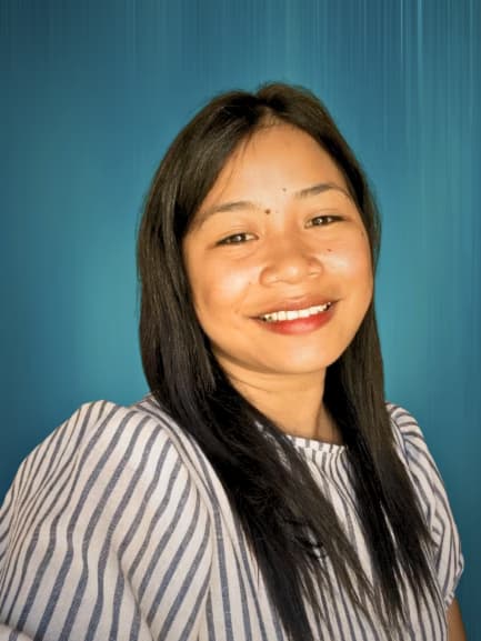 Profile photo of SHEENA, Coding tutor at Wiingy 