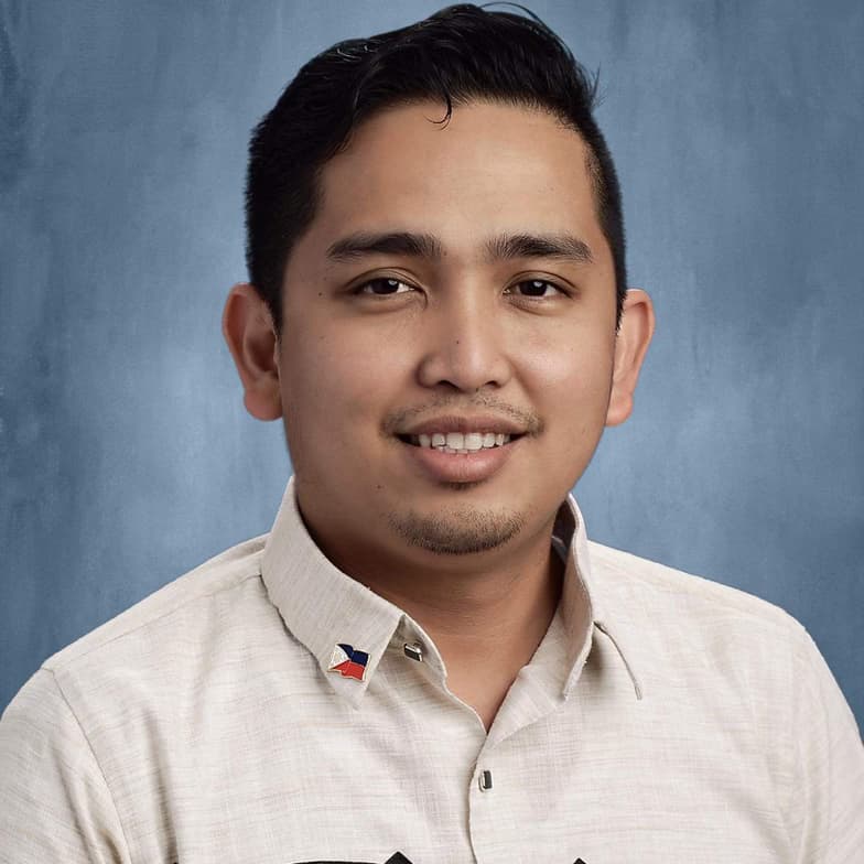 Profile photo of Richard, Chemistry tutor at Wiingy 