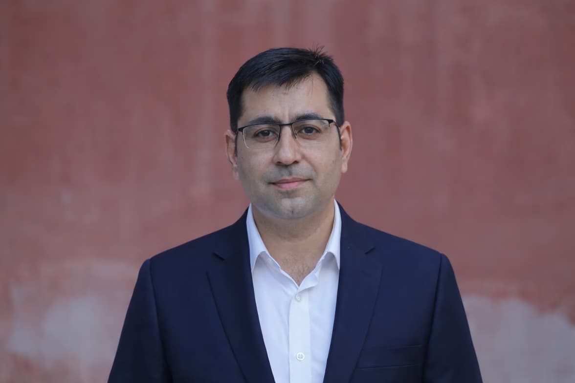 Profile photo of Lalit, Physics tutor at Wiingy 