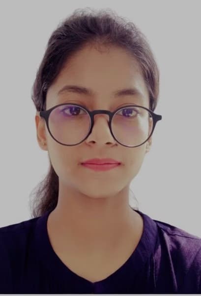 Profile photo of SHIFALI, Mathematics tutor at Wiingy 