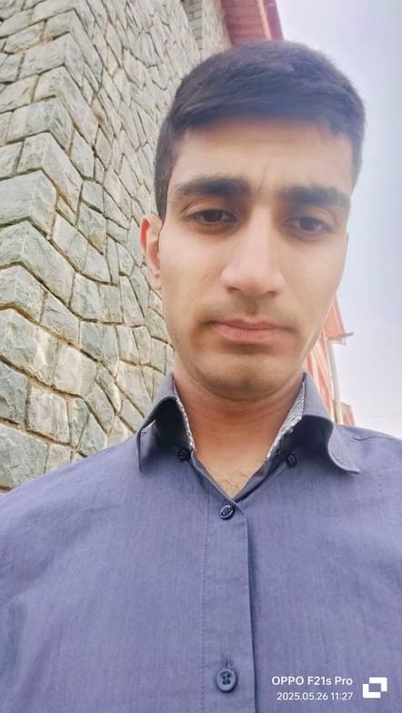 Profile photo of Amir Misbah , Engineering tutor at Wiingy 