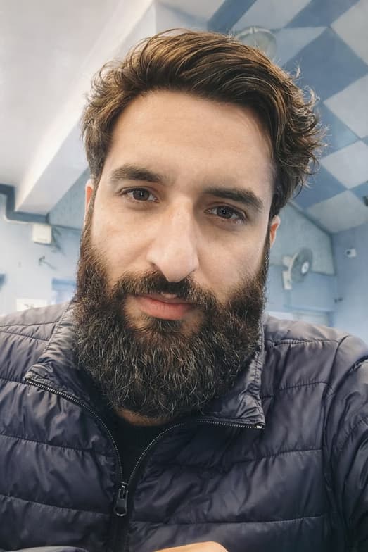 Profile photo of Tajamul , Engineering tutor at Wiingy 