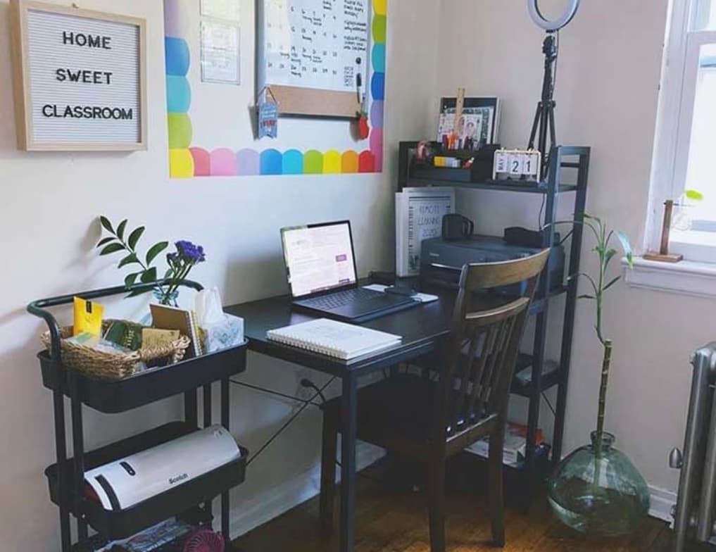 Teaching setup of Stephanie  for private tutoring 