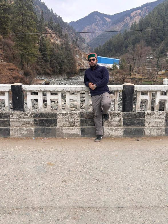 Travel snapshot of sahil during a trip 