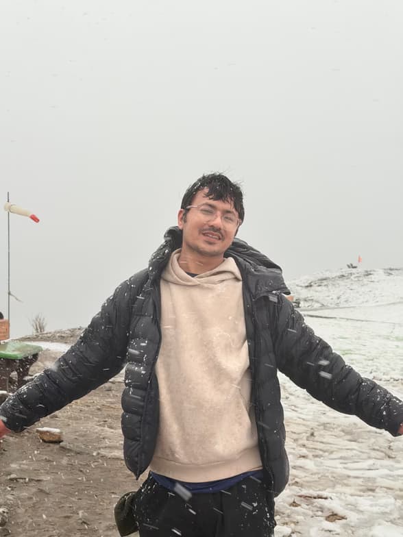 Travel snapshot of Atul during a trip 