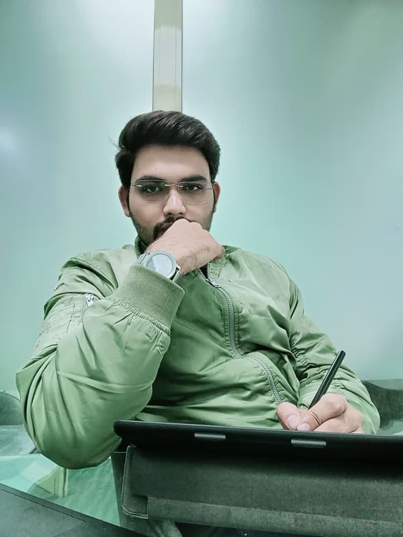 Profile photo of Ojasvi, AP tutor at Wiingy 
