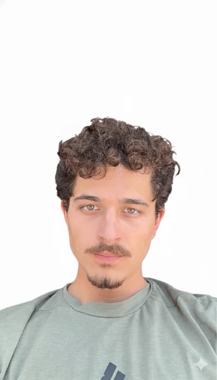 Profile photo of Lazarus, Singing tutor at Wiingy 