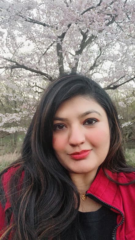 Profile photo of Nidhi, French tutor at Wiingy 