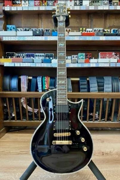 Rahulenjoying a hobby outside teaching 