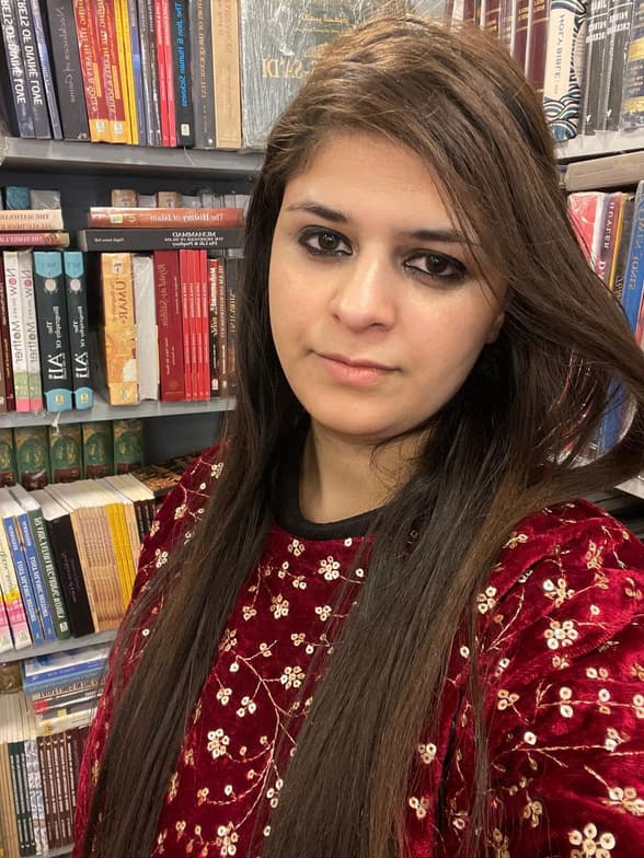 Profile photo of Farzana, Computer Science tutor at Wiingy 
