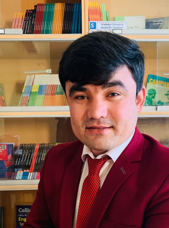 Profile photo of Ali, English tutor at Wiingy 